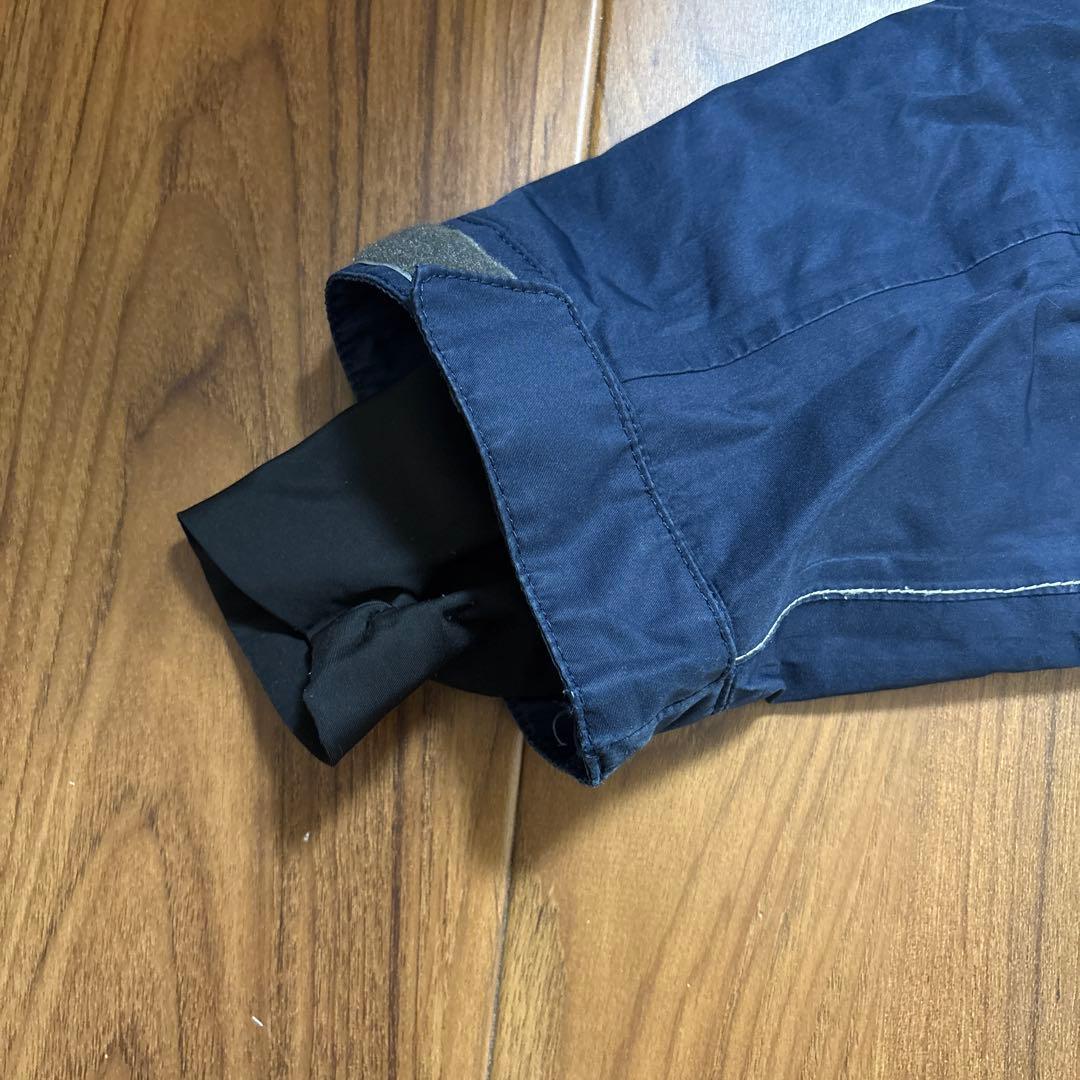 Helly Hansen スノーボードウェア　Ｍサイズ