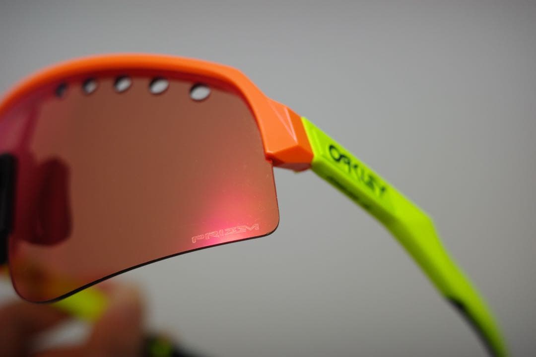 小物 OAKLEY SUTRO LITE SWEEP