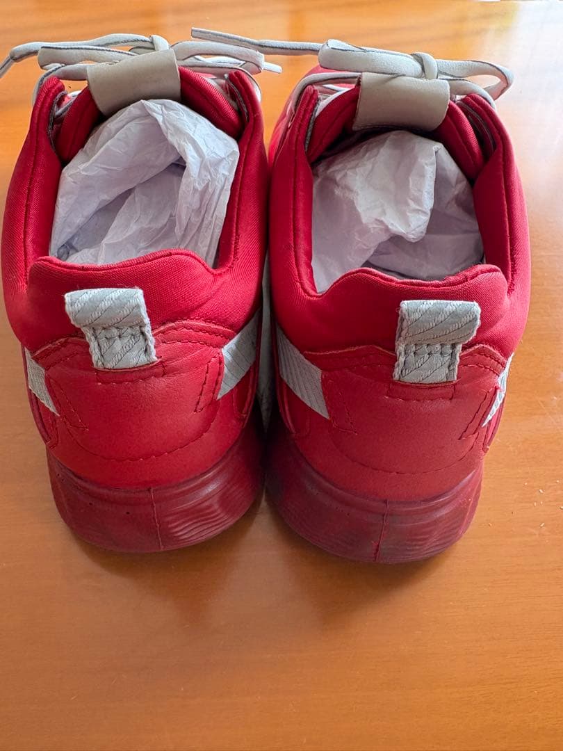 エコ　ゴルフシューズ　赤　２４cm