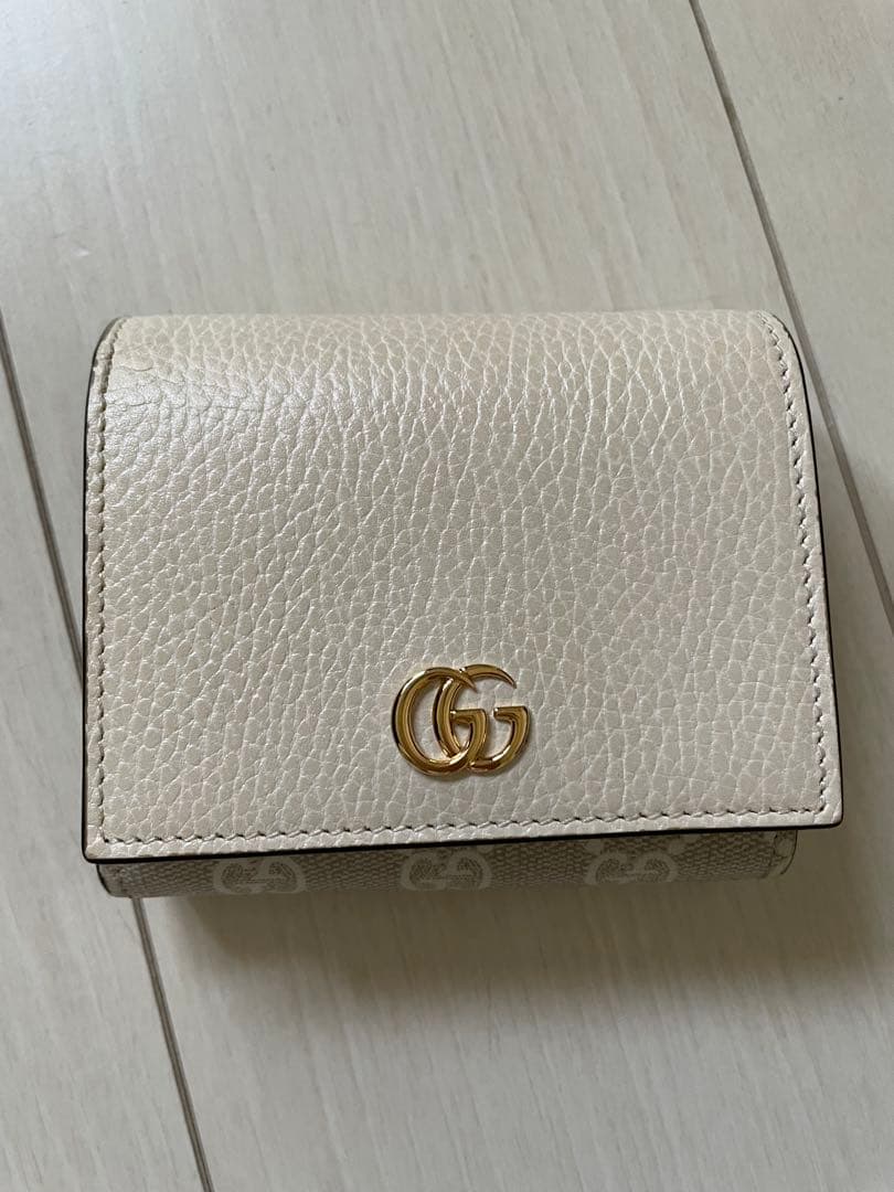 【付属品完備】GUCCI GGマーモント 2つ折り財布 アイボリー