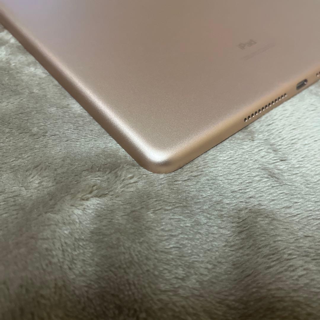 iPad 第8世代 32GB Wi-Fiモデル ピンク　美品