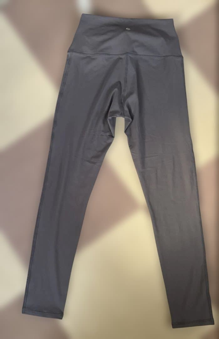 【新品】SUKALA　ecoクロスレギンス　L　スカーラ　ヨガ　ラバ　LAVA