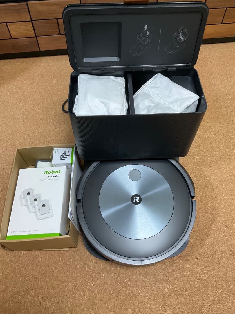 掃除機・クリーナー iRobot j7+