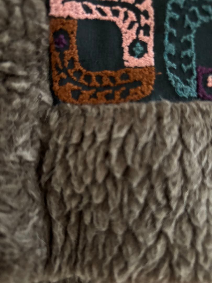 ミナペルホネン mina perhonen lolo ボア刺繍マフラー
