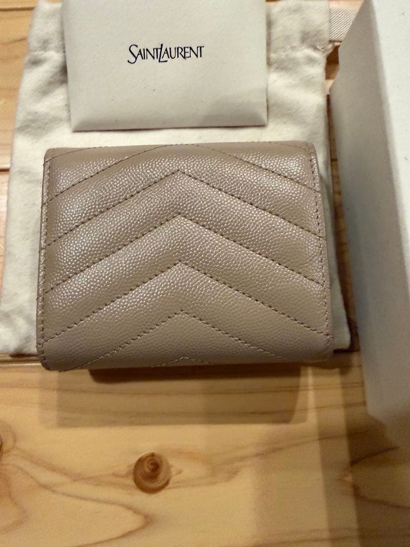 SAINT LAURENT ダークベージュ 折り財布
