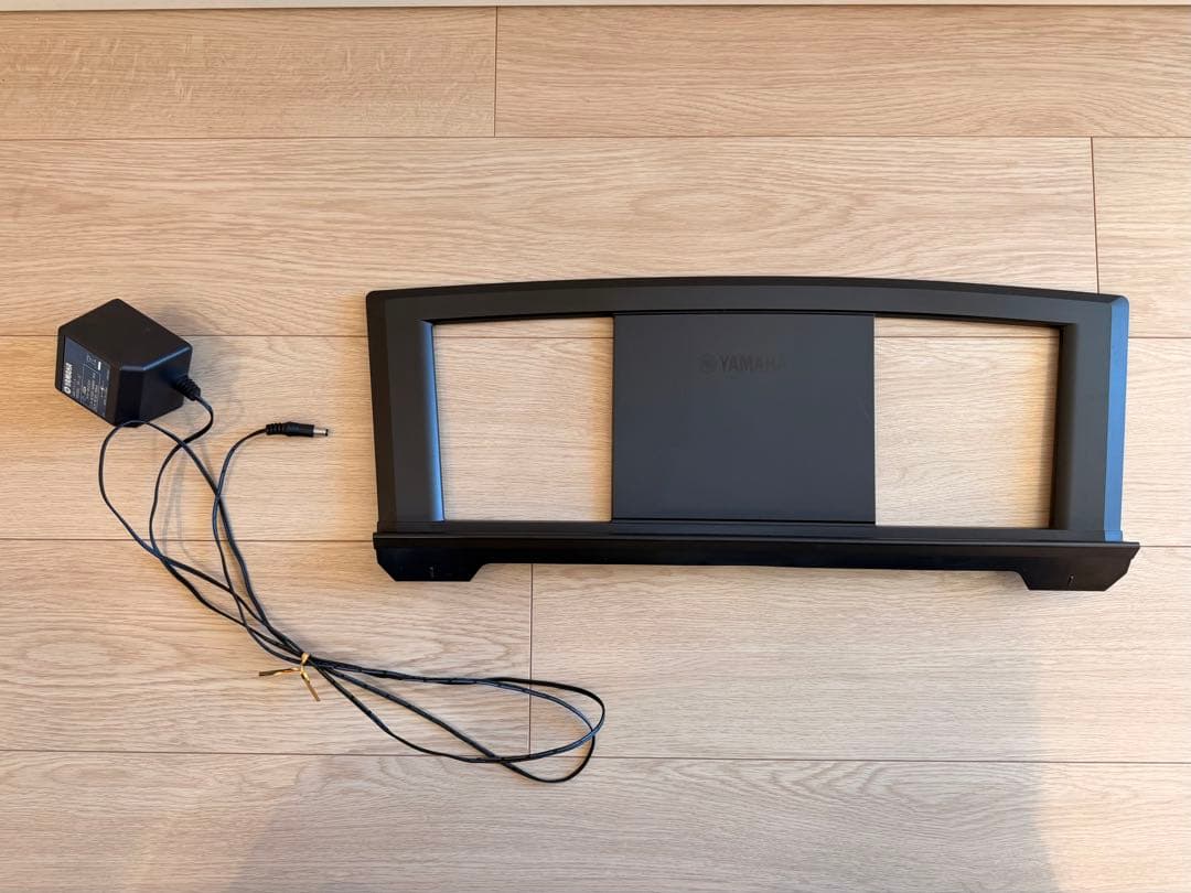 【再々値下げ】YAMAHA NP-11 楽譜立と脚あり