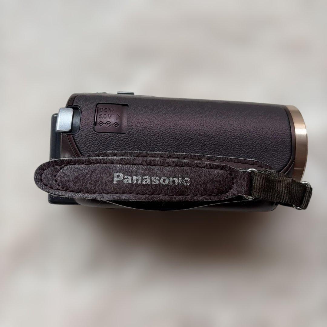 N*a様 Panasonic HC-V550M ビデオカメラ 本体　フルHD